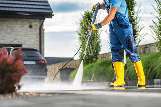 Garage Pressure Washing in East Jordan, MI